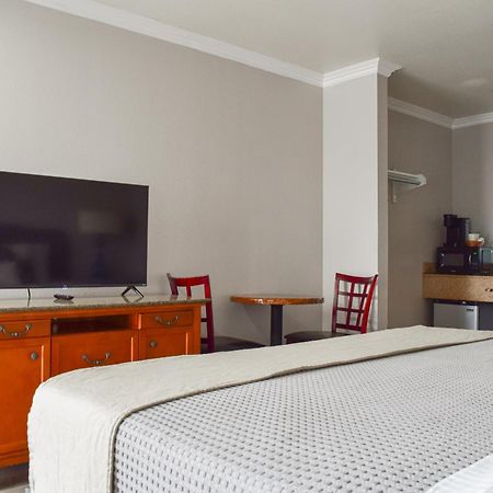 Dune Surfer Inn โอเชียโน ภายนอก รูปภาพ